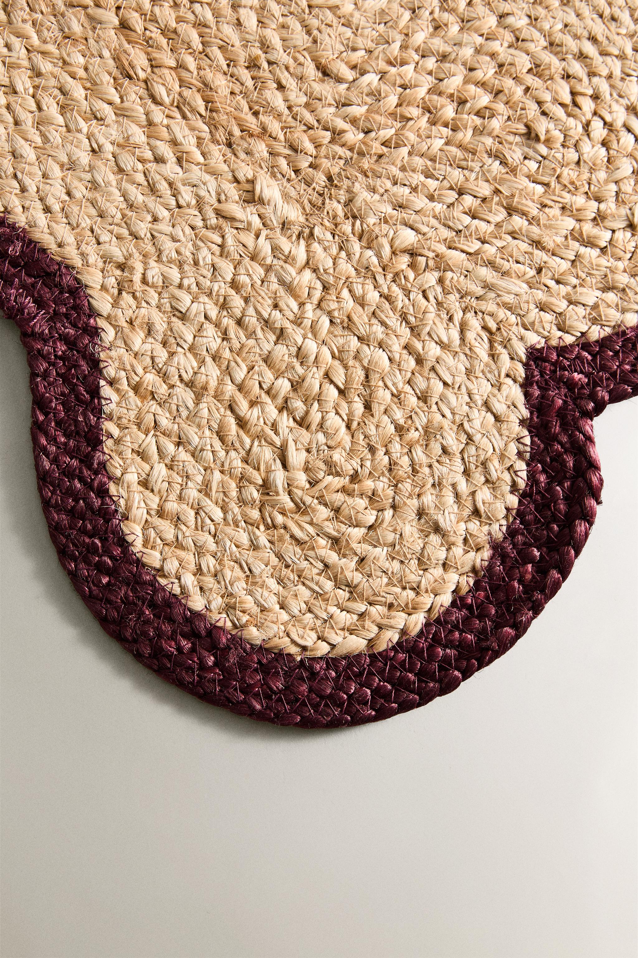 JUTE BONE PET AREA RUG